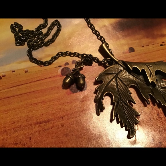 Bronze fall autumn leaf acorns necklace pendant handmade Thanksgiving - Picture 11 of 13